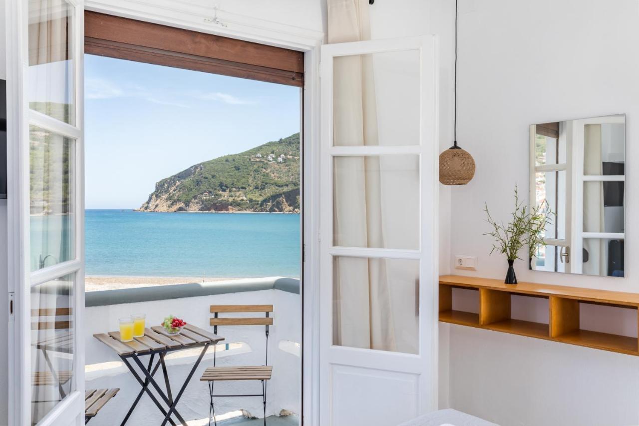 Uncle John'S Guesthouse Skopelos Dış mekan fotoğraf