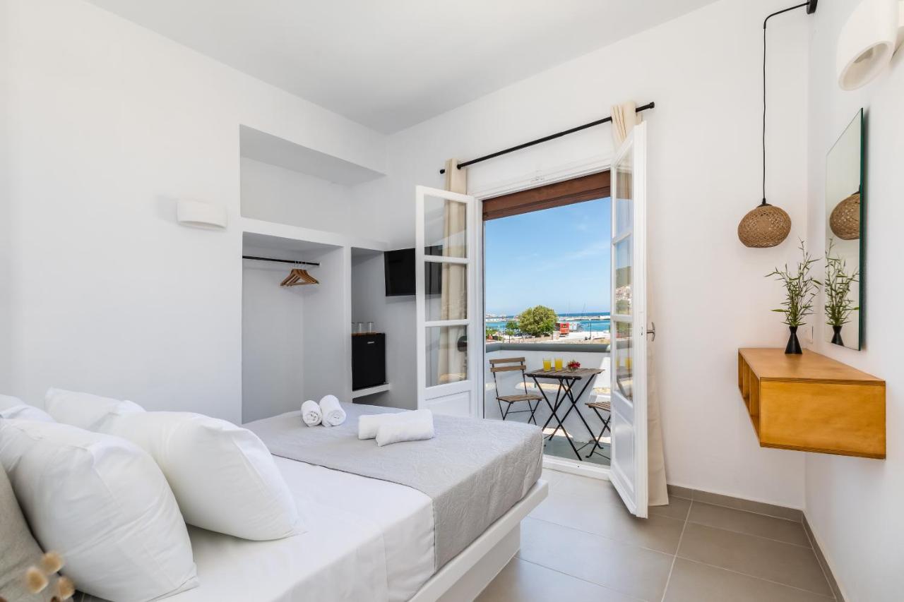 Uncle John'S Guesthouse Skopelos Dış mekan fotoğraf