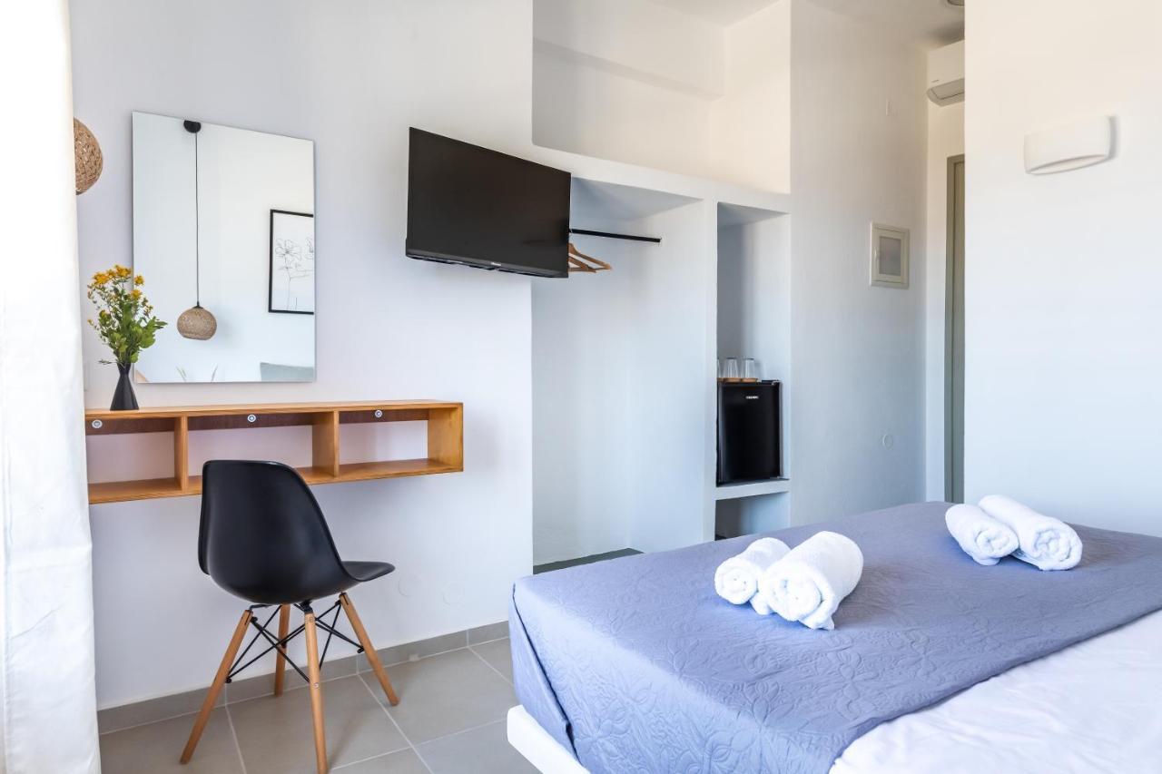 Uncle John'S Guesthouse Skopelos Dış mekan fotoğraf